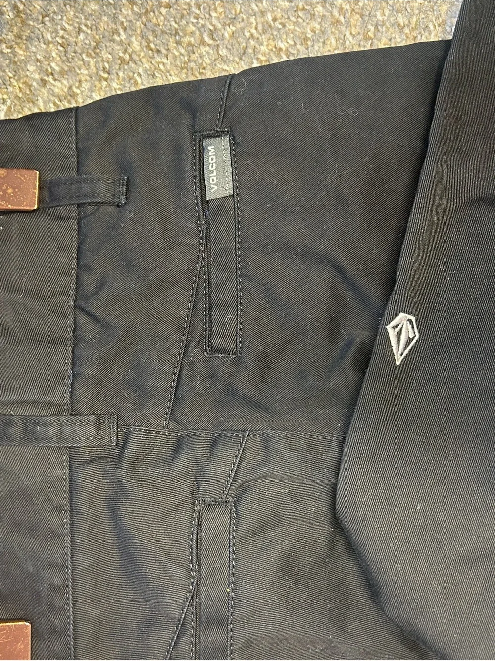 BUNDLE Zara Jeans & Volcom Pants